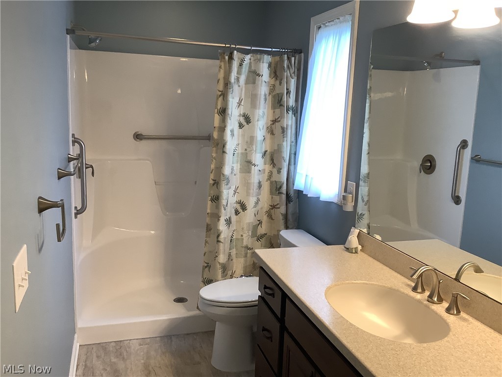 1123 Hunting Hollow Grafton OH 44044