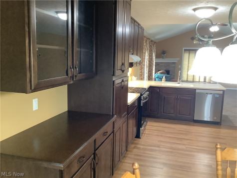 1123 Hunting Hollow Grafton OH 44044