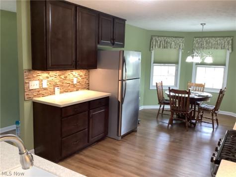 1123 Hunting Hollow Grafton OH 44044