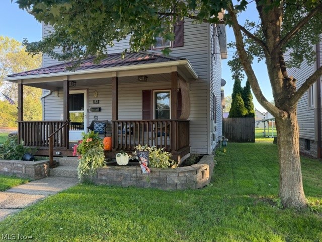 132 4th Street NE Strasburg OH 44680