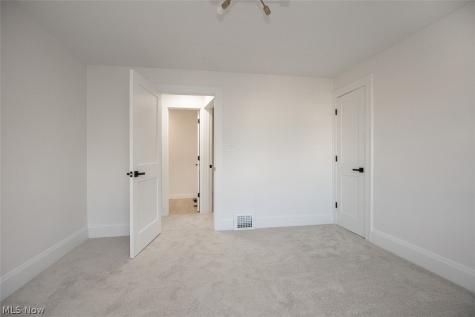 3704 W 140th Street Cleveland OH 44111
