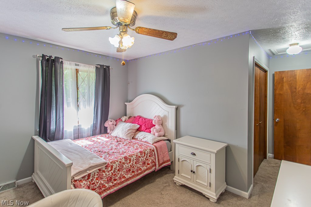 220 Fox Run Cortland OH 44410