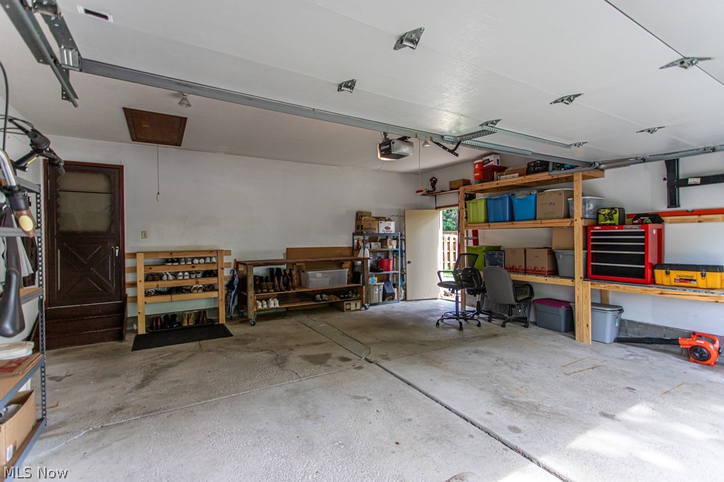 220 Fox Run Cortland OH 44410