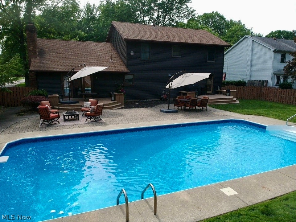 220 Fox Run Cortland OH 44410