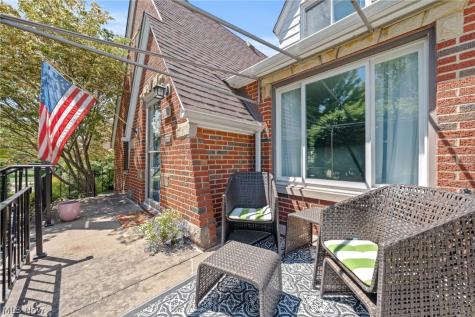 6110 Hollywood Drive Parma OH 44129