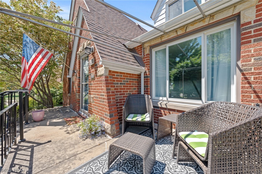 6110 Hollywood Drive Parma OH 44129