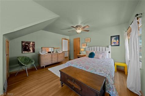 6110 Hollywood Drive Parma OH 44129