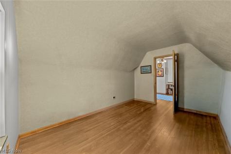 6110 Hollywood Drive Parma OH 44129
