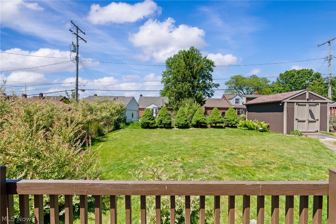 6110 Hollywood Drive Parma OH 44129