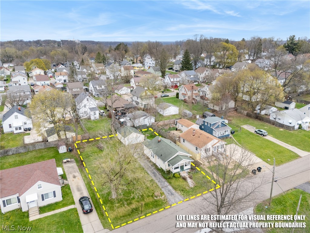 829 Indian Trail Akron OH 44314