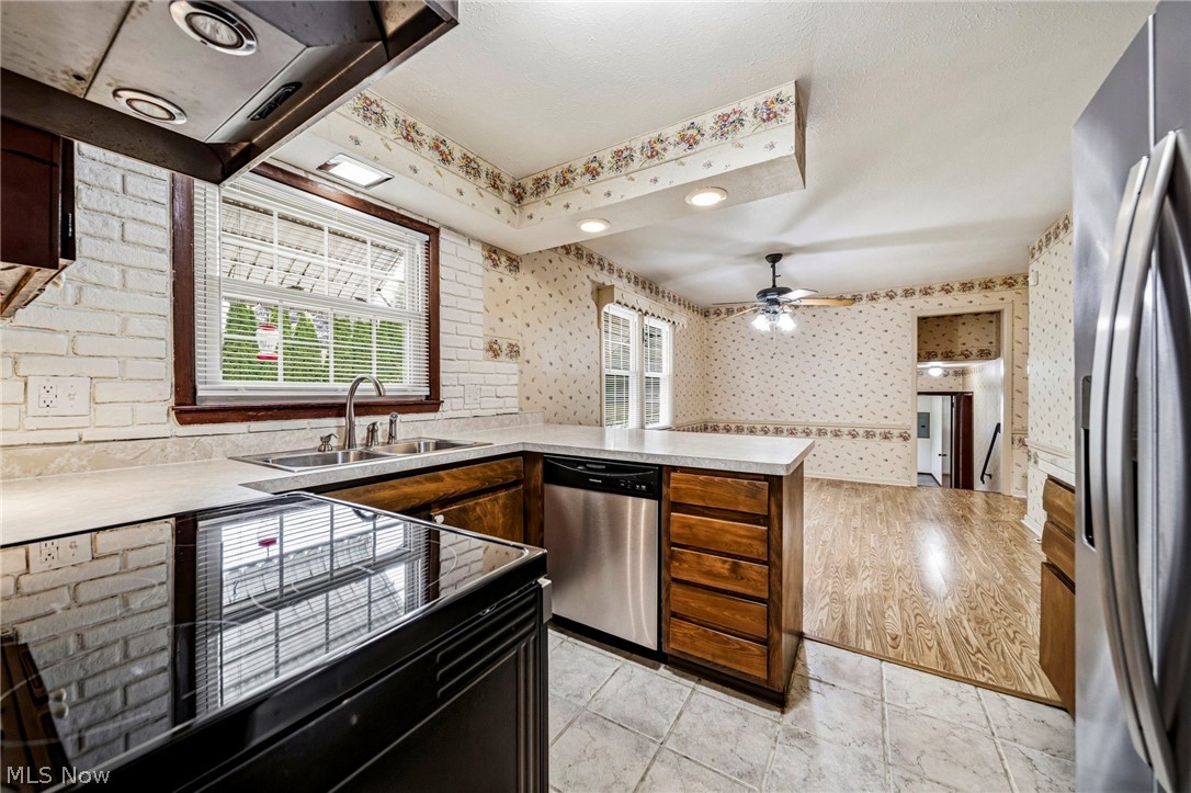 20 Cortland Circle Geneva OH 44041