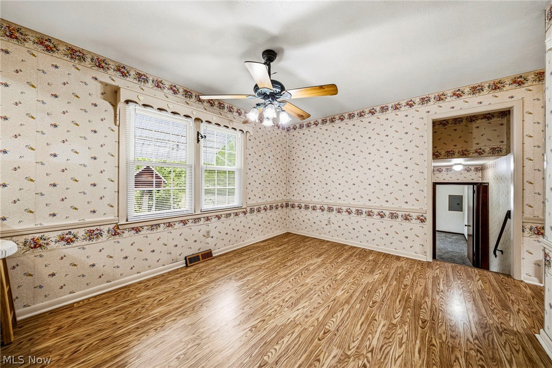 20 Cortland Circle Geneva OH 44041