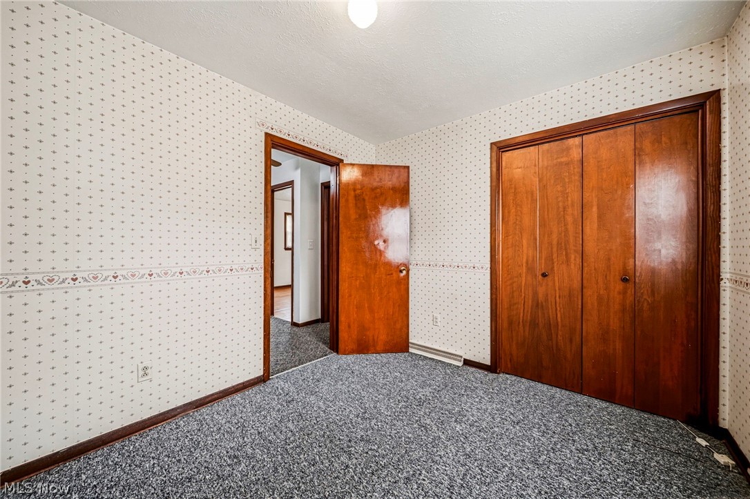 20 Cortland Circle Geneva OH 44041