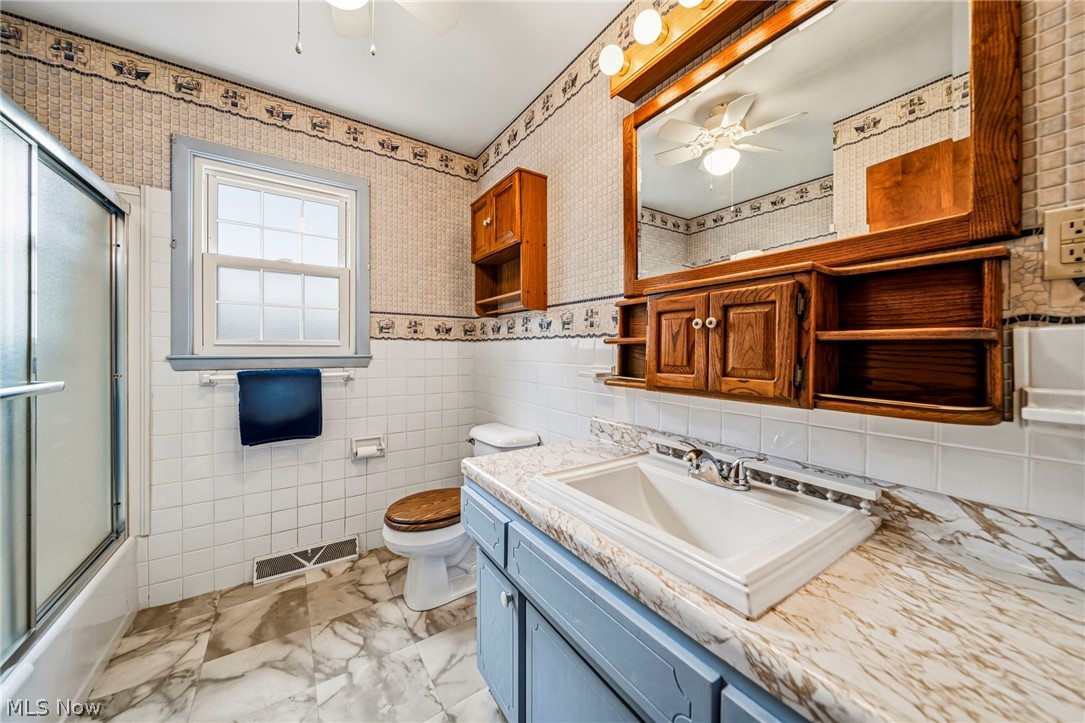 20 Cortland Circle Geneva OH 44041