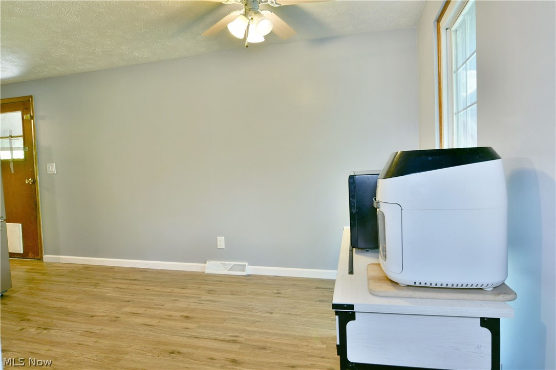 3605 Boston Avenue SE Warren OH 44484