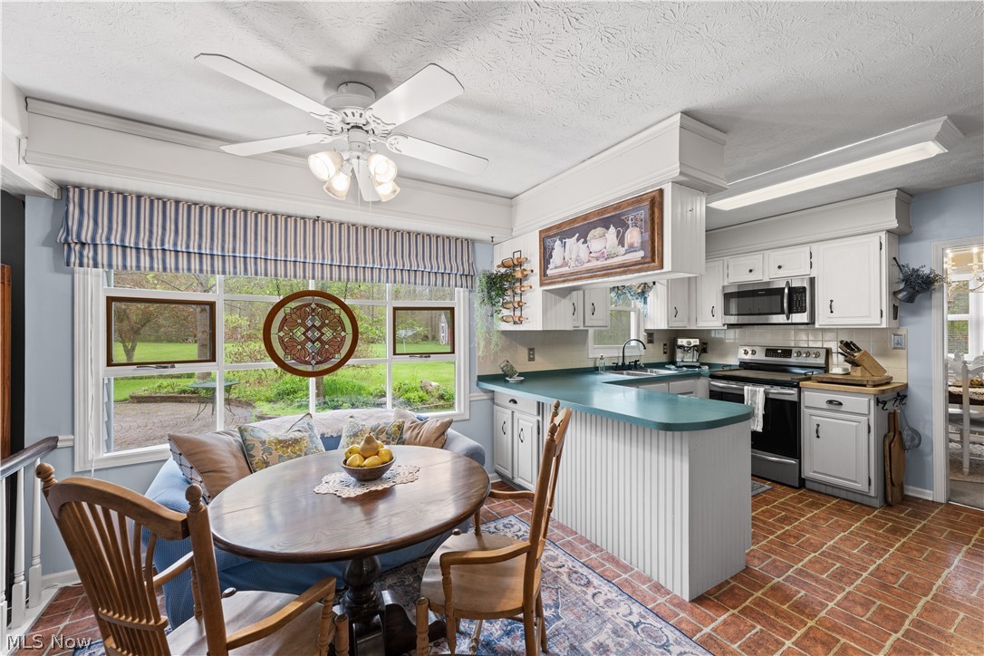 1200 Crackel Road Aurora OH 44202