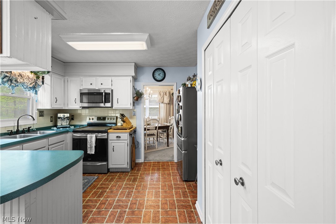 1200 Crackel Road Aurora OH 44202
