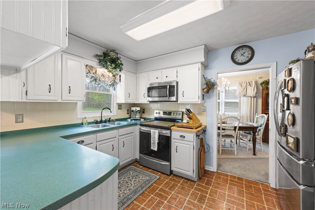 1200 Crackel Road Aurora OH 44202