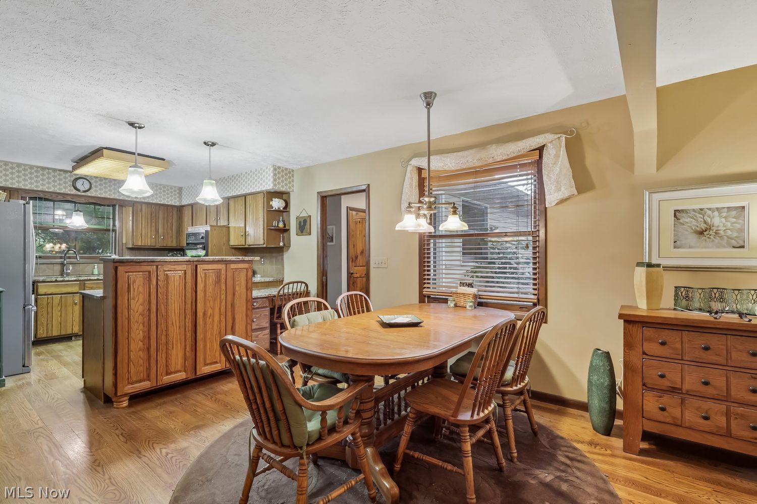 14380 Caves Road Novelty OH 44072