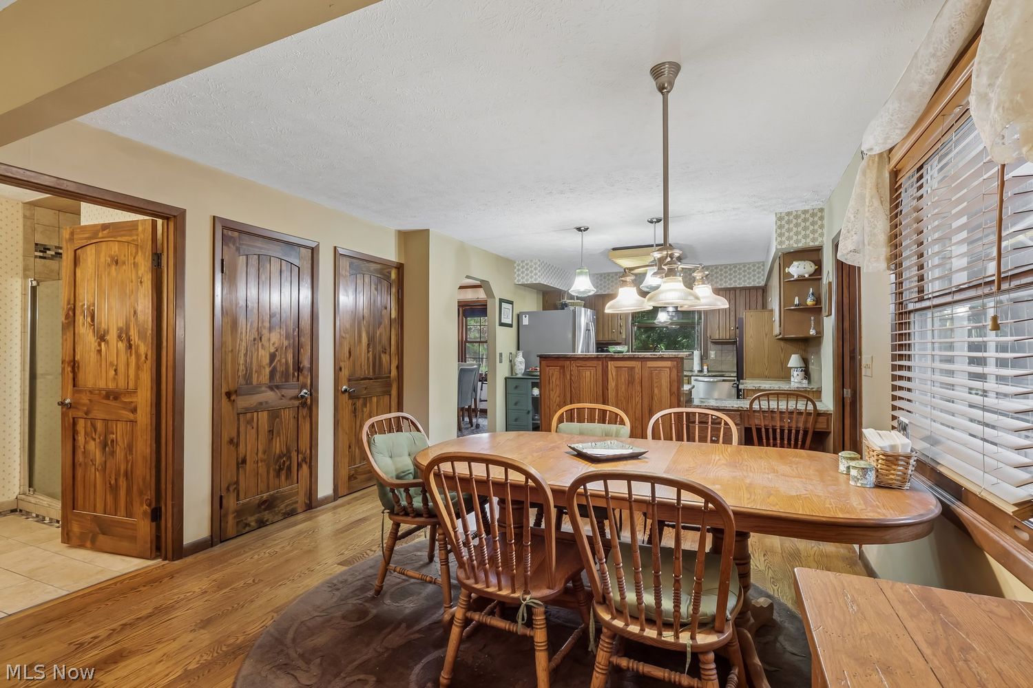 14380 Caves Road Novelty OH 44072