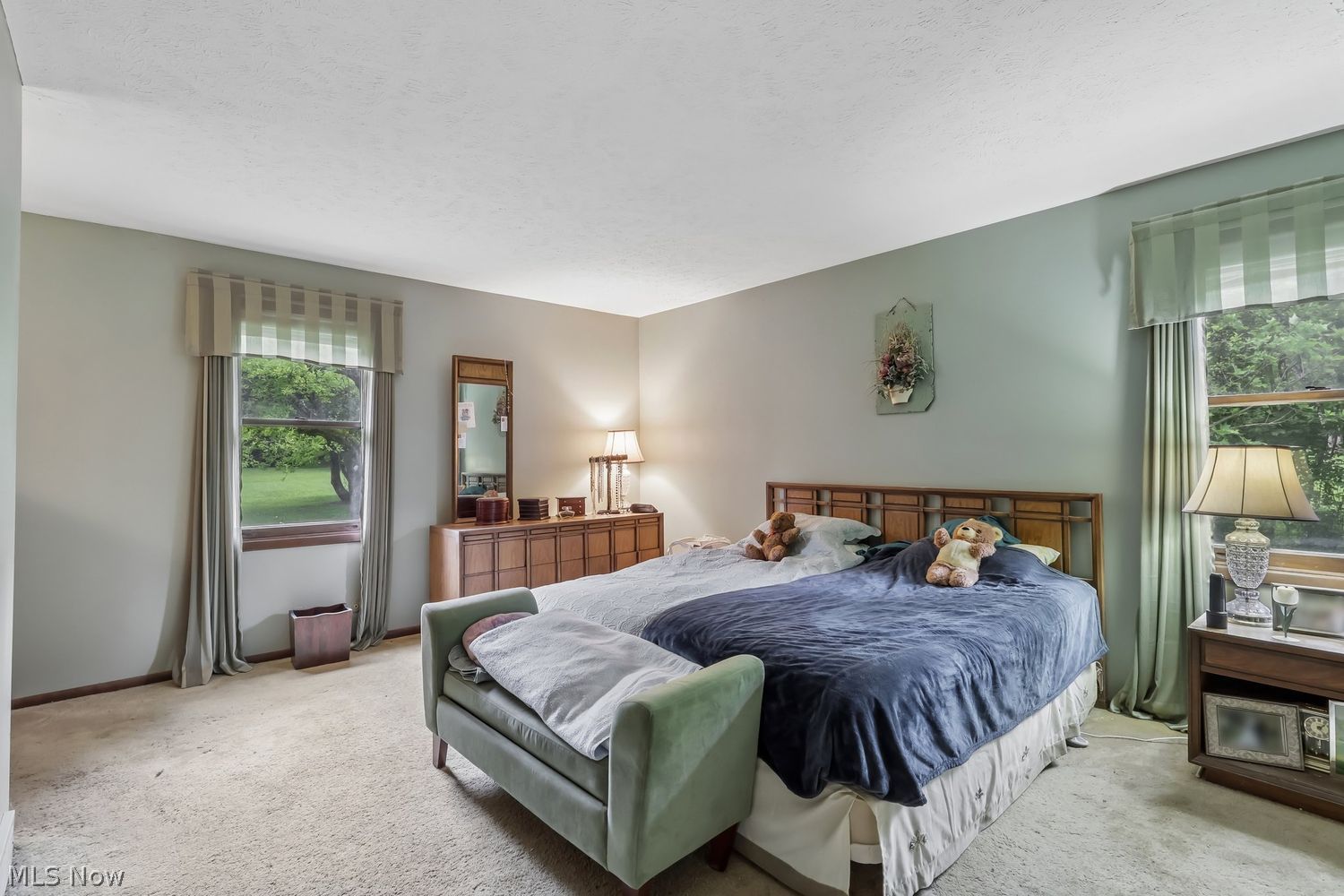 14380 Caves Road Novelty OH 44072