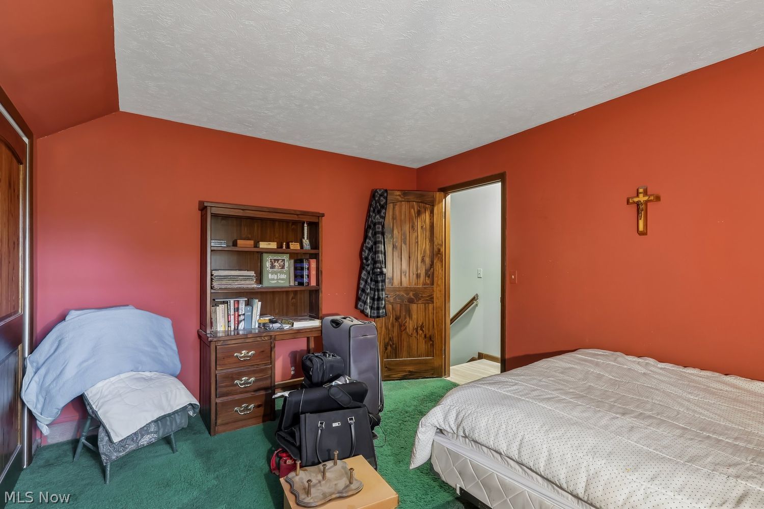 14380 Caves Road Novelty OH 44072