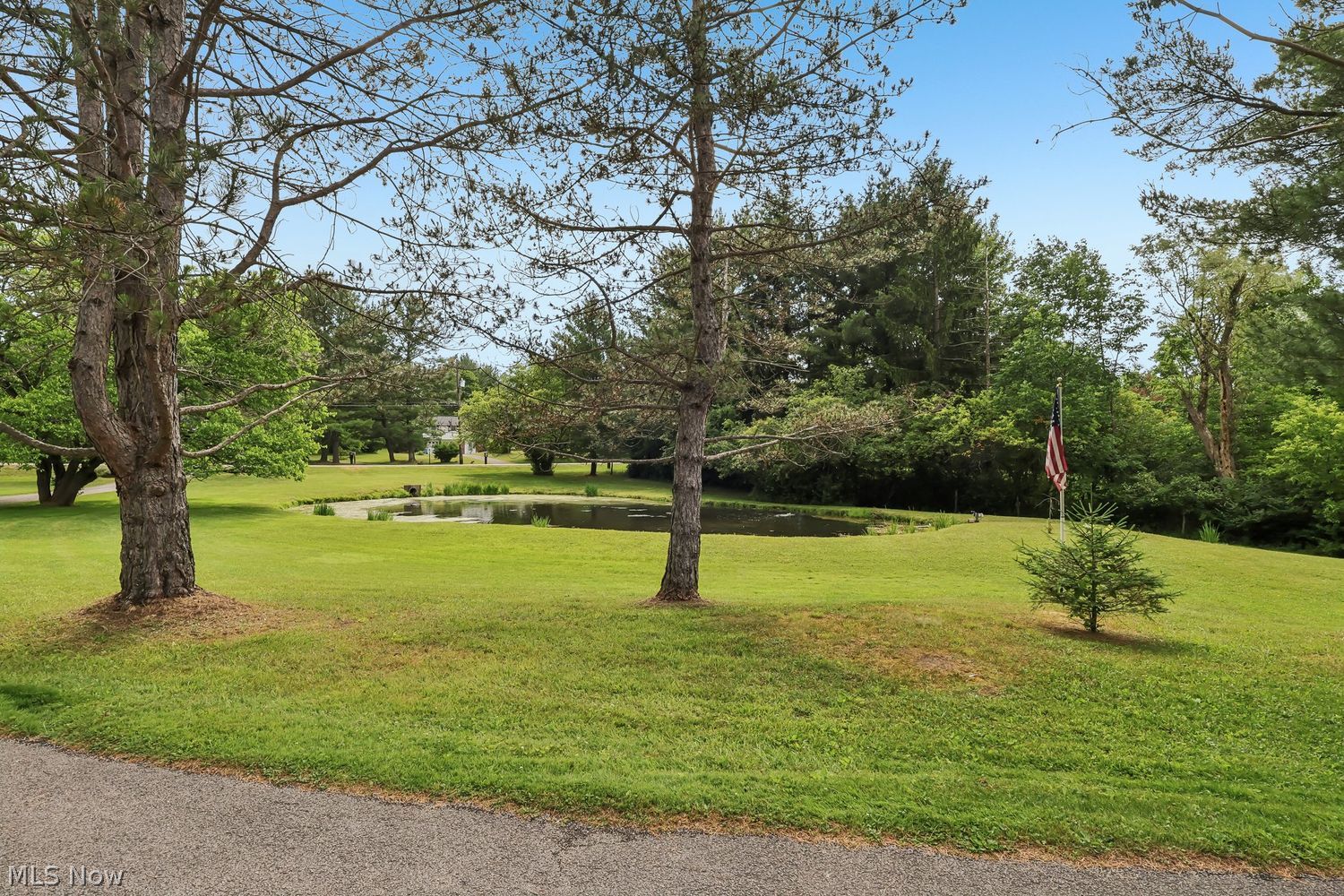 14380 Caves Road Novelty OH 44072