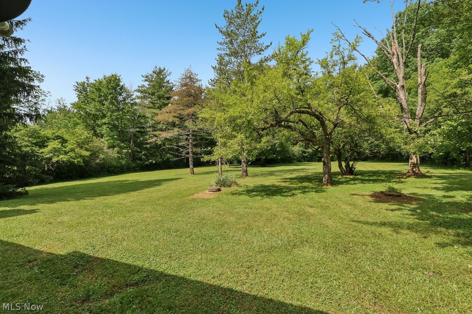 14380 Caves Road Novelty OH 44072