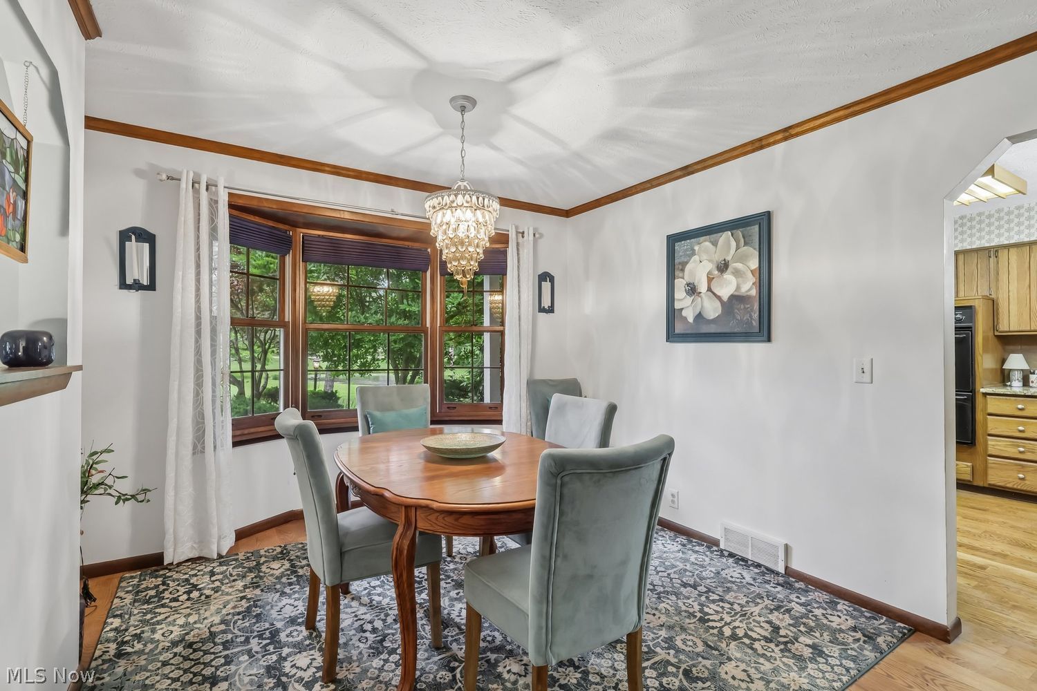 14380 Caves Road Novelty OH 44072