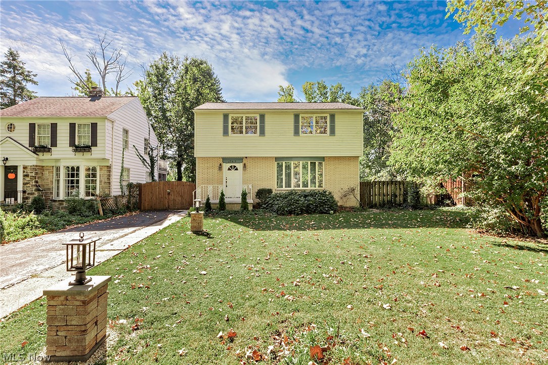 2762 Berkshire Road Cleveland Heights OH 44106