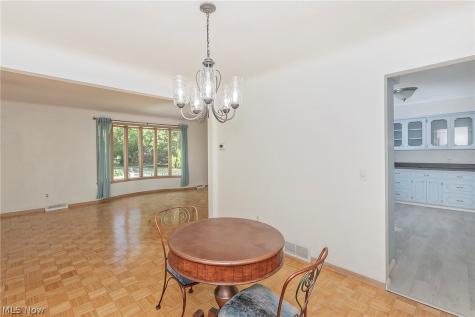 2762 Berkshire Road Cleveland Heights OH 44106