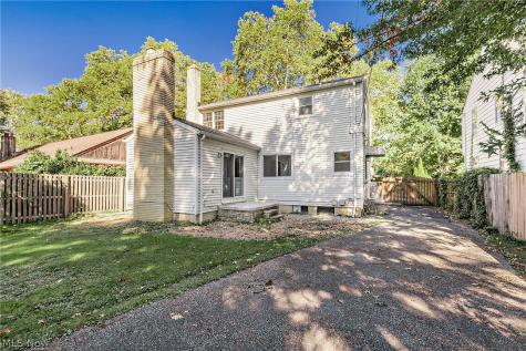 2762 Berkshire Road Cleveland Heights OH 44106