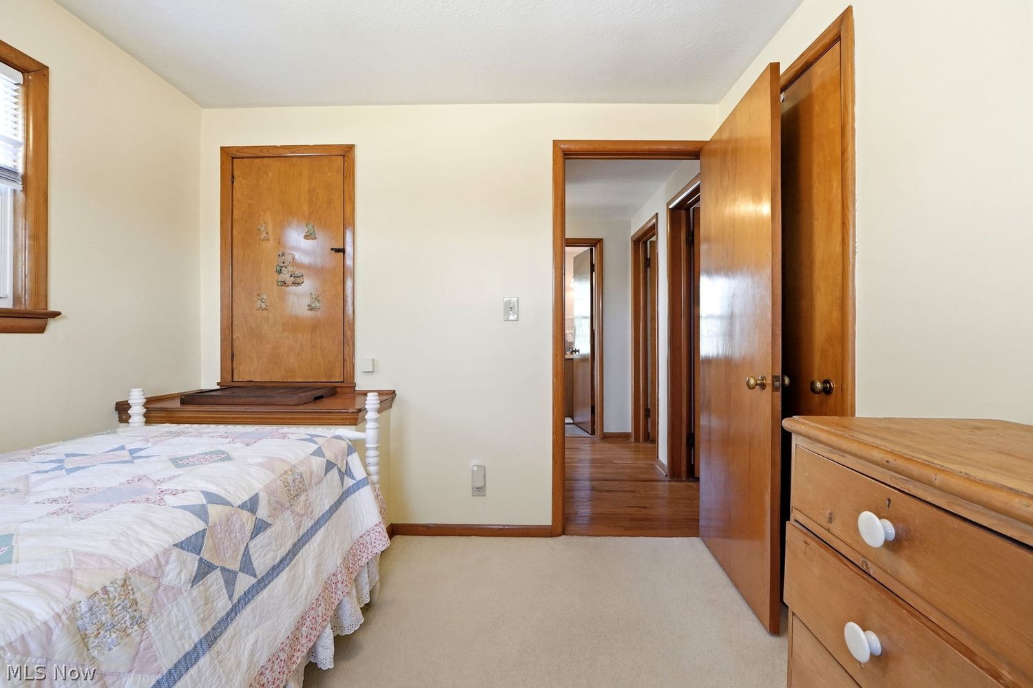 489 E 305th Street Willowick OH 44095