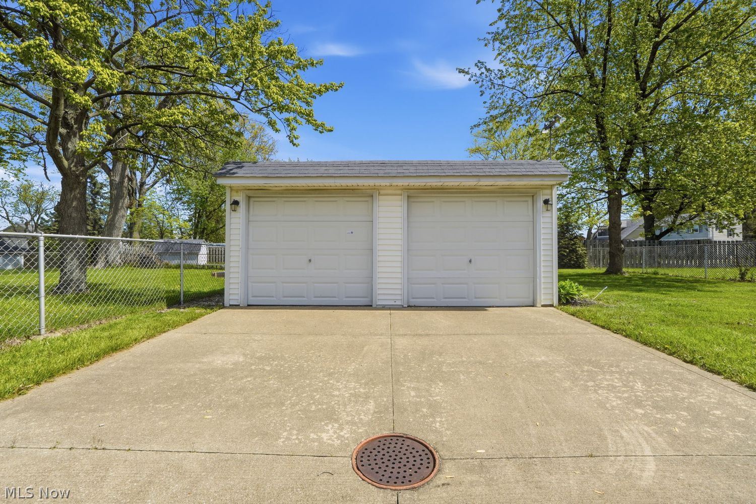 489 E 305th Street Willowick OH 44095