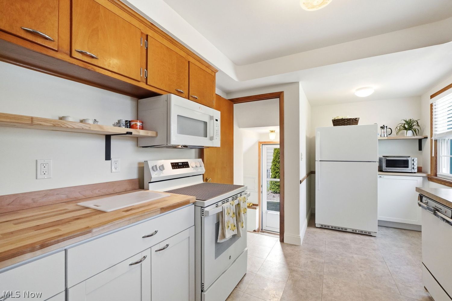 489 E 305th Street Willowick OH 44095
