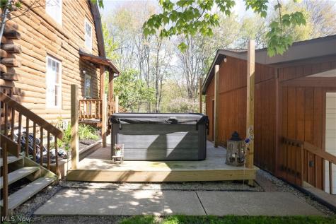 4897 Chestnut Drive Kent OH 44240