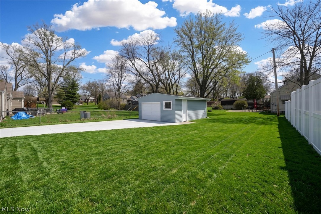 2212 Amherst Avenue NW Massillon OH 44646