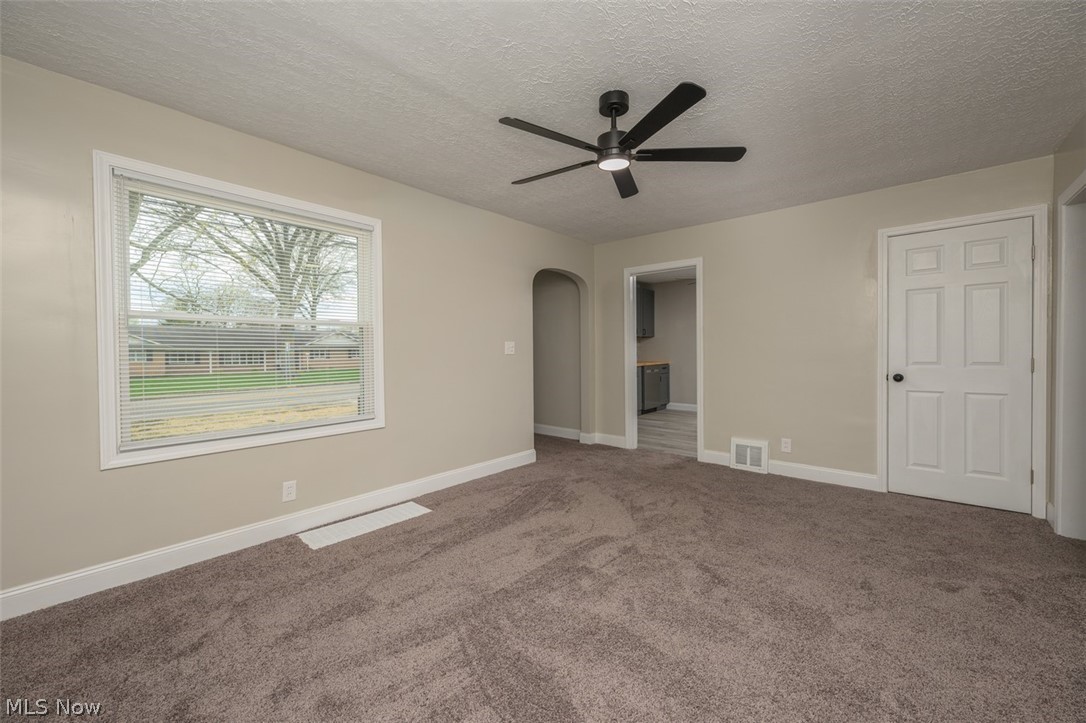 2212 Amherst Avenue NW Massillon OH 44646