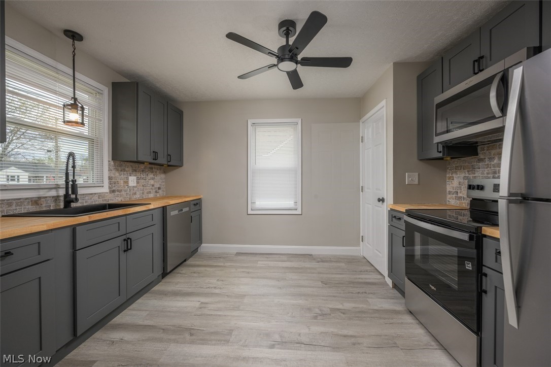 2212 Amherst Avenue NW Massillon OH 44646