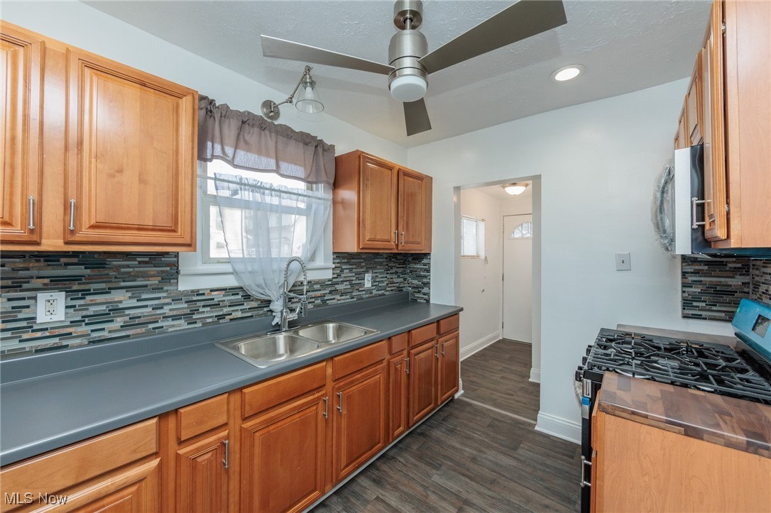 261 Madison Avenue Akron OH 44320