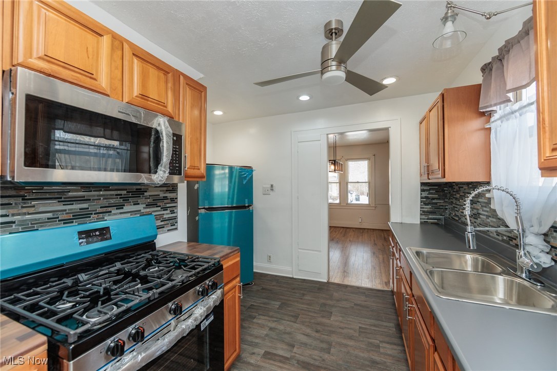 261 Madison Avenue Akron OH 44320