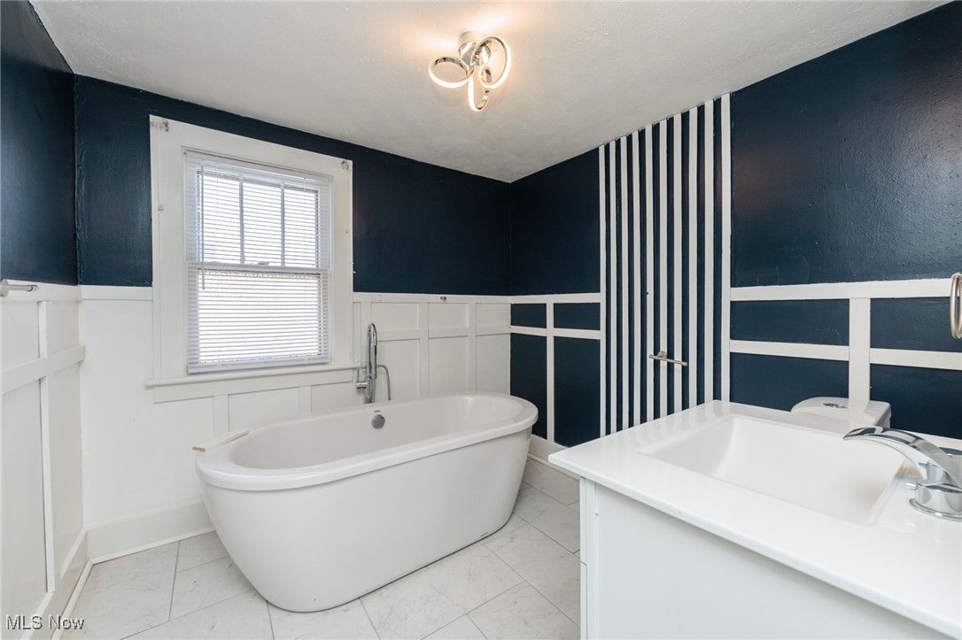 261 Madison Avenue Akron OH 44320