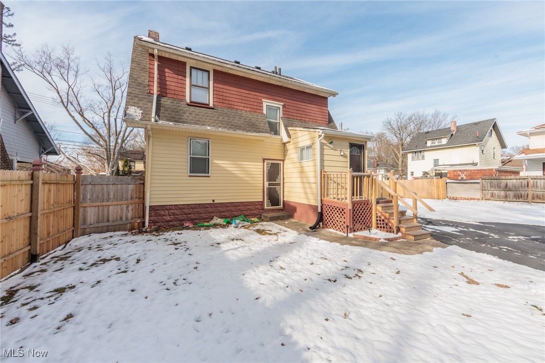 261 Madison Avenue Akron OH 44320