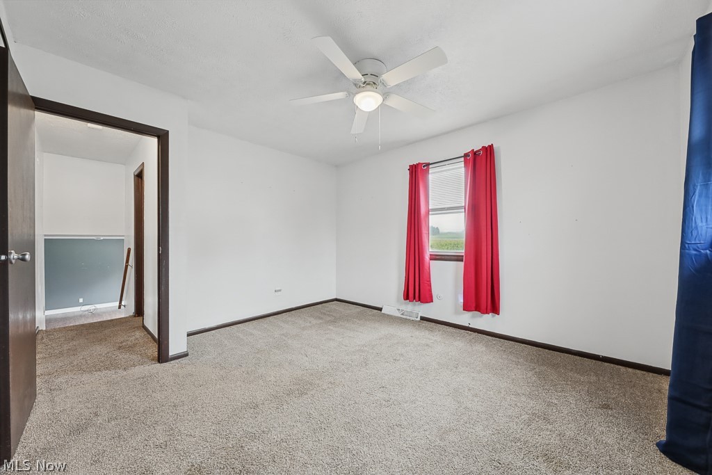 26872 Winona Road Homeworth OH 44634