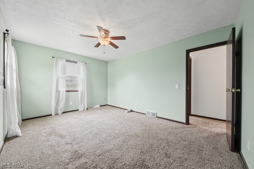 26872 Winona Road Homeworth OH 44634