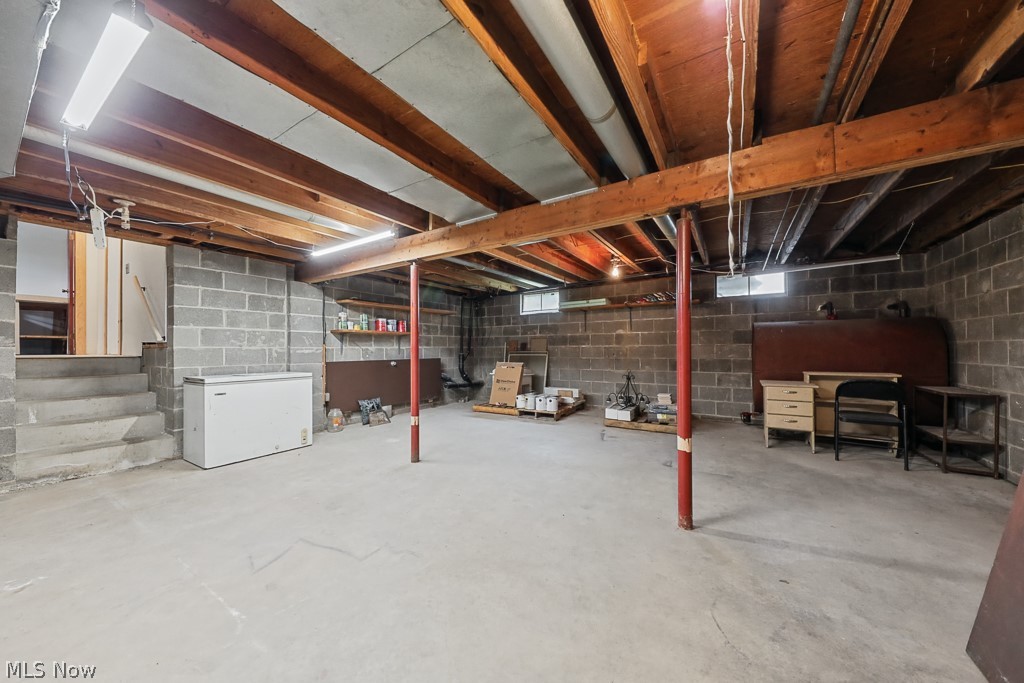26872 Winona Road Homeworth OH 44634