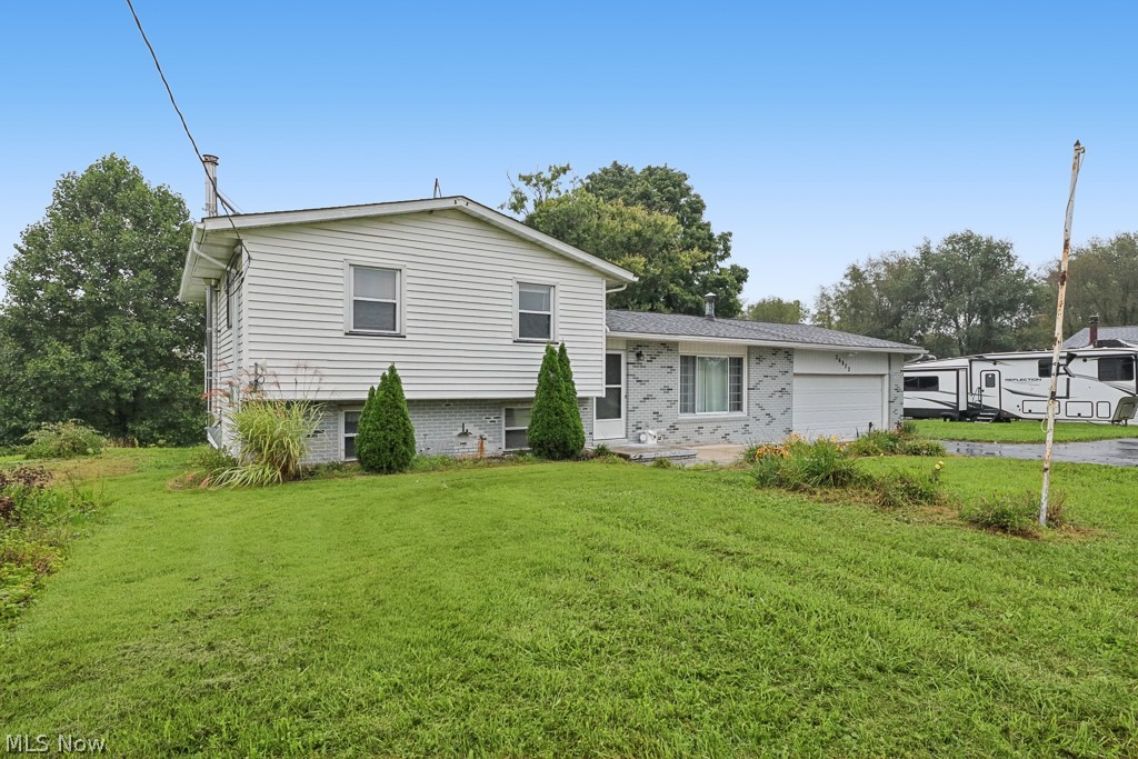 26872 Winona Road Homeworth OH 44634