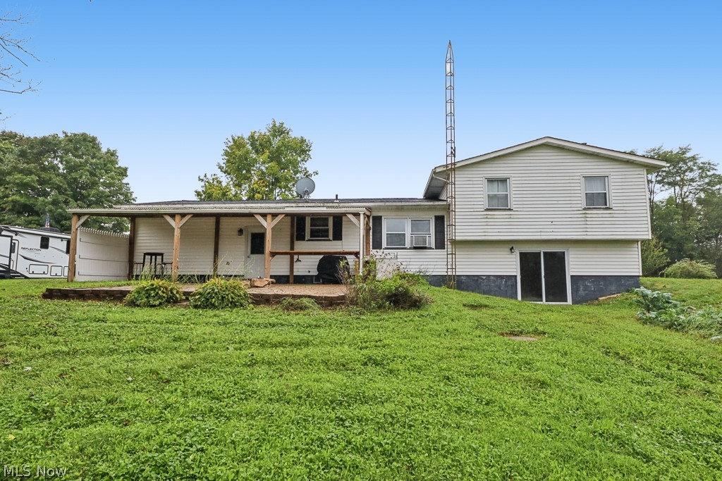 26872 Winona Road Homeworth OH 44634