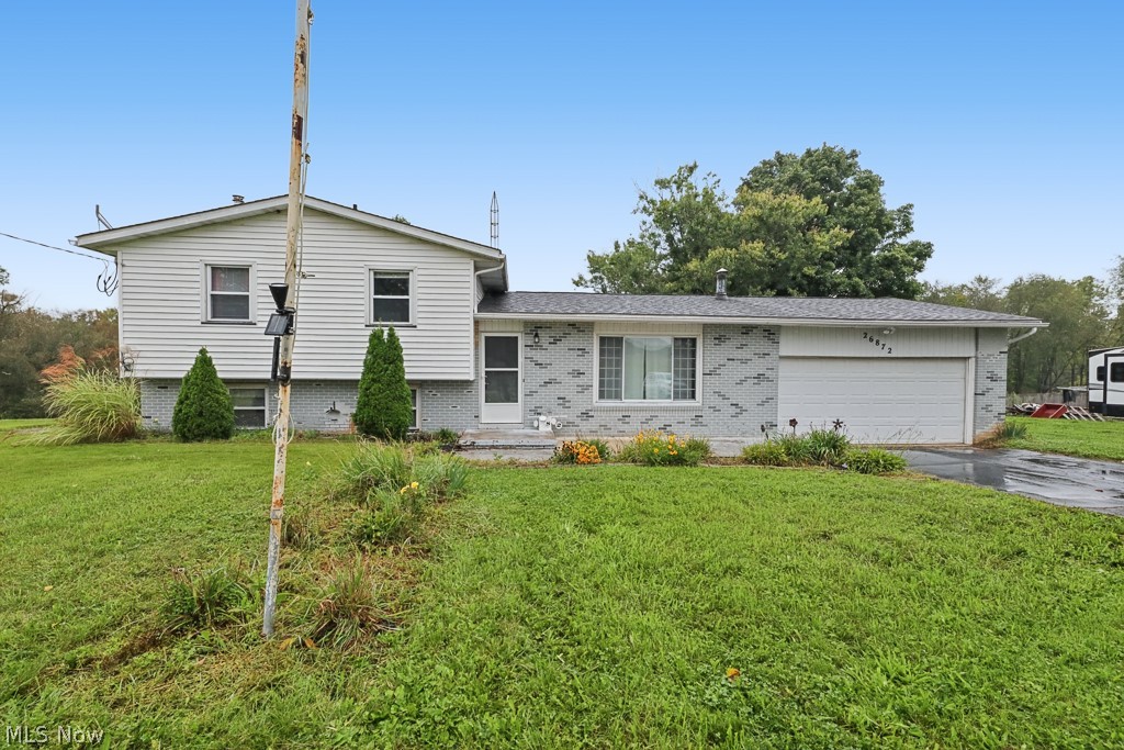 26872 Winona Road Homeworth OH 44634