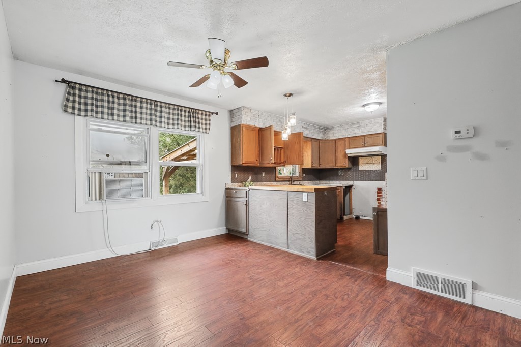 26872 Winona Road Homeworth OH 44634